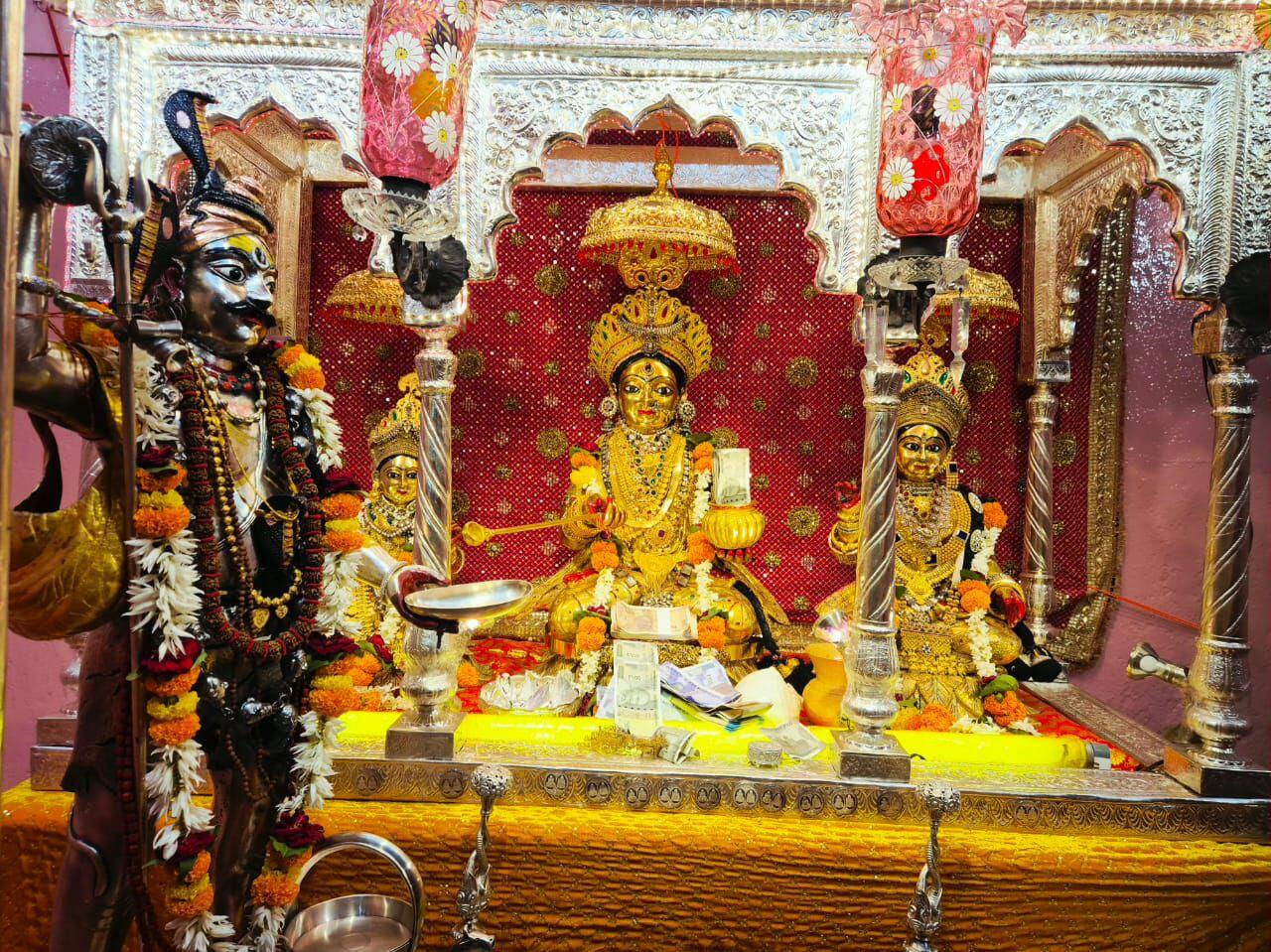 https://admin.thefrontfaceindia.in/uploads/1299275048_WhatsApp_Image_2025-10-18_at_9.08.51_AM.jpeg